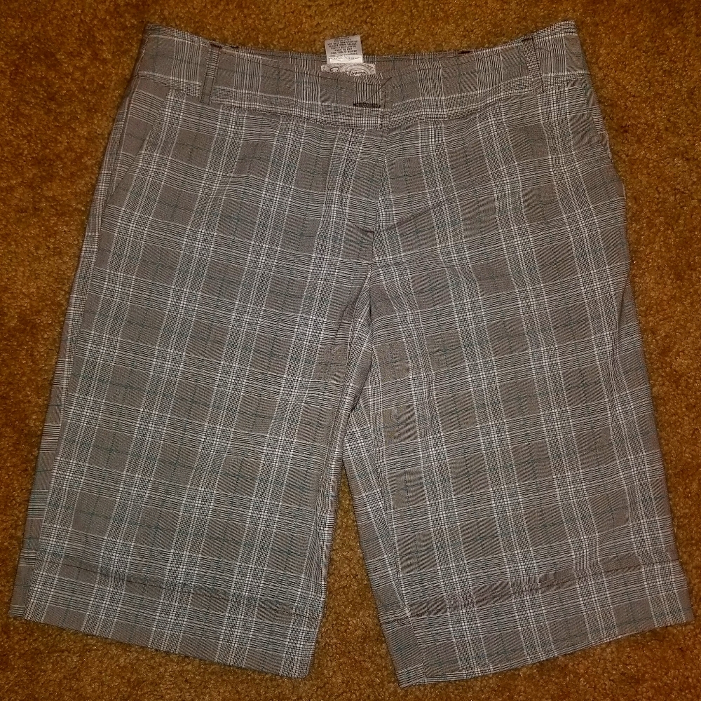 Capris